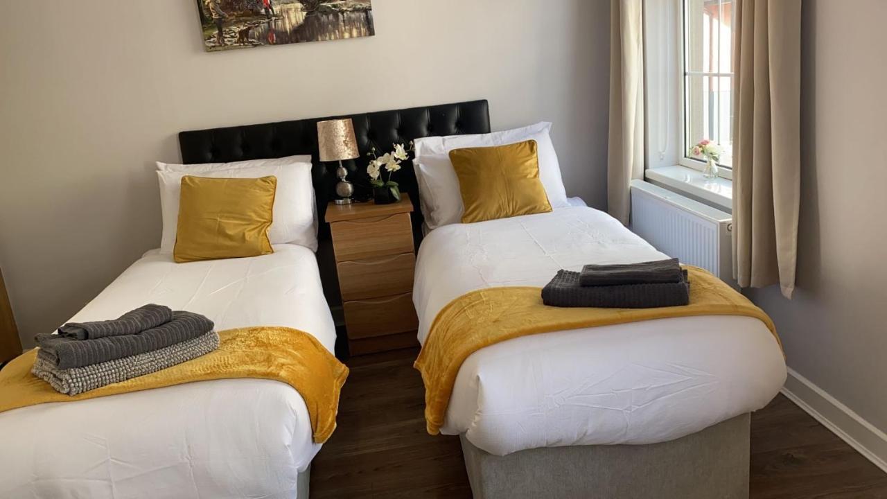 Trinity Apartments Four 1-Bedroom Apts Waterford City Centre المظهر الخارجي الصورة